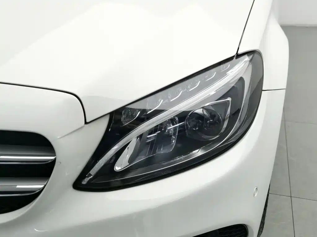 Mercedes-Benz C-Class 2015 C 200 L Sportline