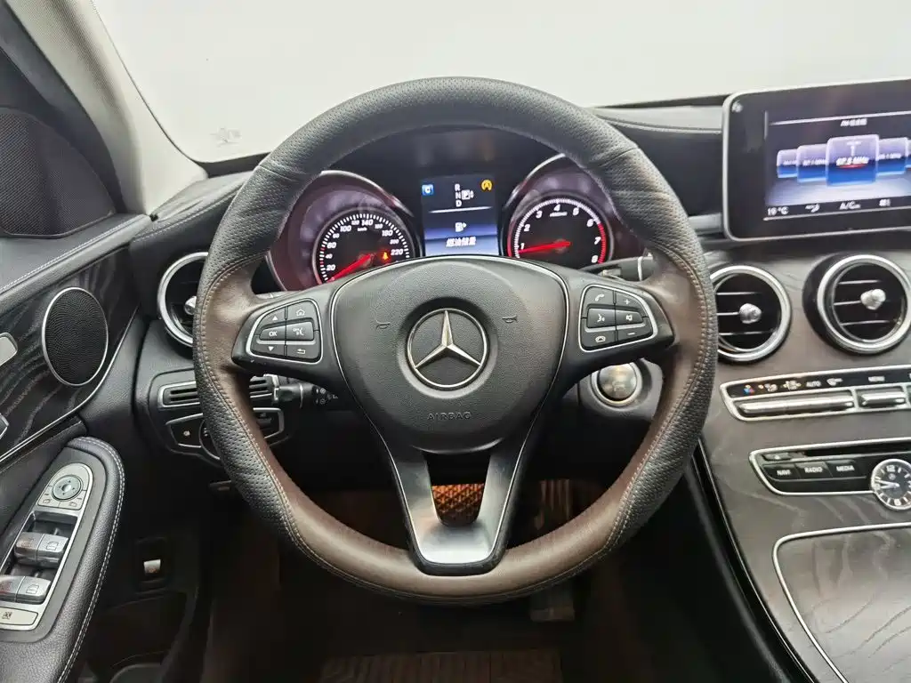 Mercedes-Benz C-Class 2015 C 200 L Sportline