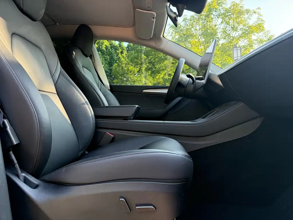 Model Y 2023 Rear-Wheel Drive Edition