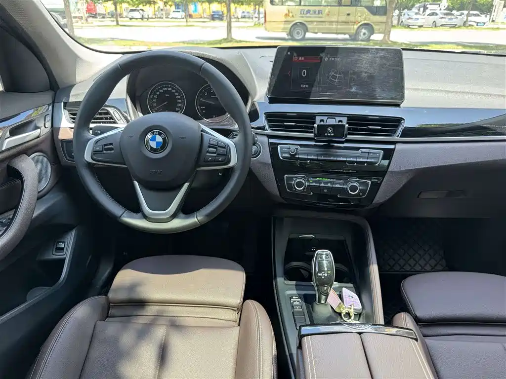 BMW X1 2022 sDrive20Li Fashion Edition