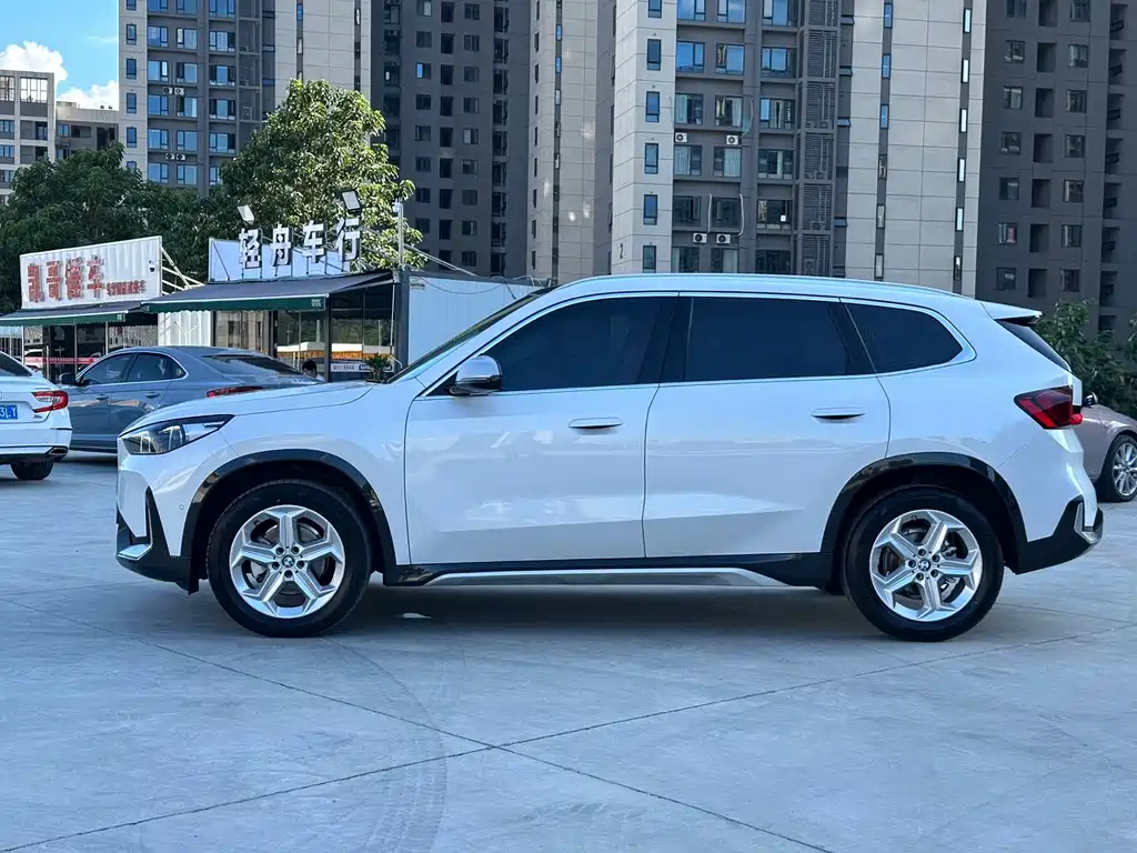 BMW X1 2023 sDrive20Li xDesign Package