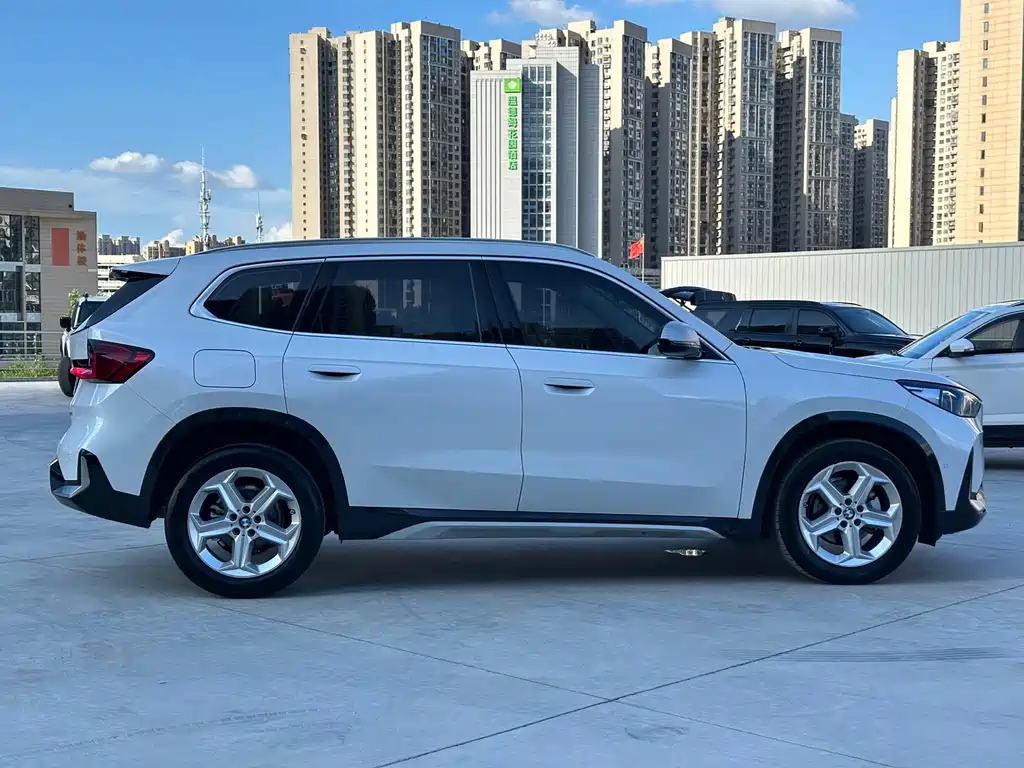 BMW X1 2023 sDrive20Li xDesign Package