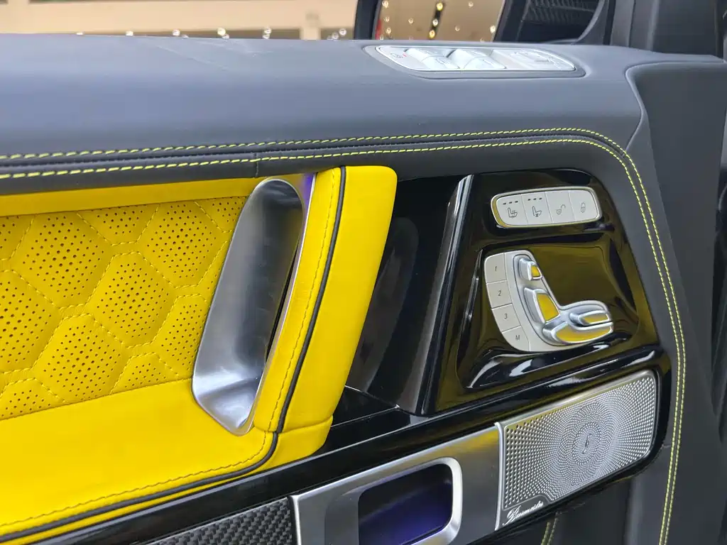 Mercedes-Benz G-Class 2023 G 500