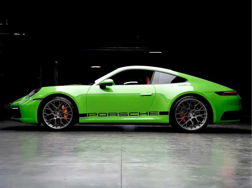 Porsche 911 2023 Carrera 3.0T