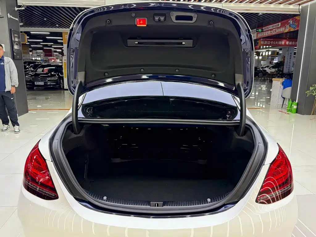 Mercedes-Benz C-Class 2020 C 260 L Sport Edition