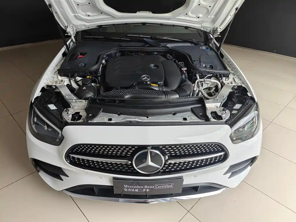 Mercedes-Benz E-Class 2022 E 300 L Sporty and Stylish Edition