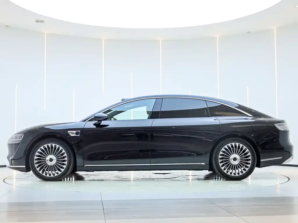 Xinjie S9 2026 Edition Range-Extended Ultra Rear-Wheel Drive 53kWh 192-line LiDAR