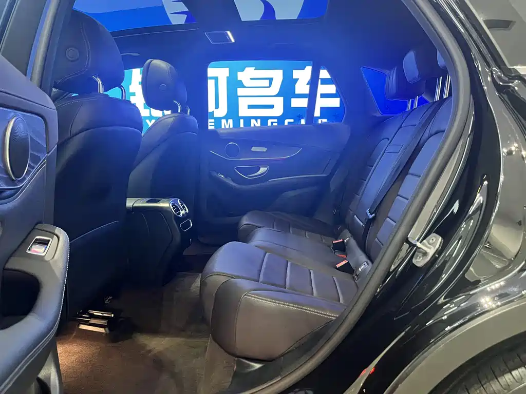 Mercedes GLC 2020 GLC 260 L 4MATIC Luxury Edition