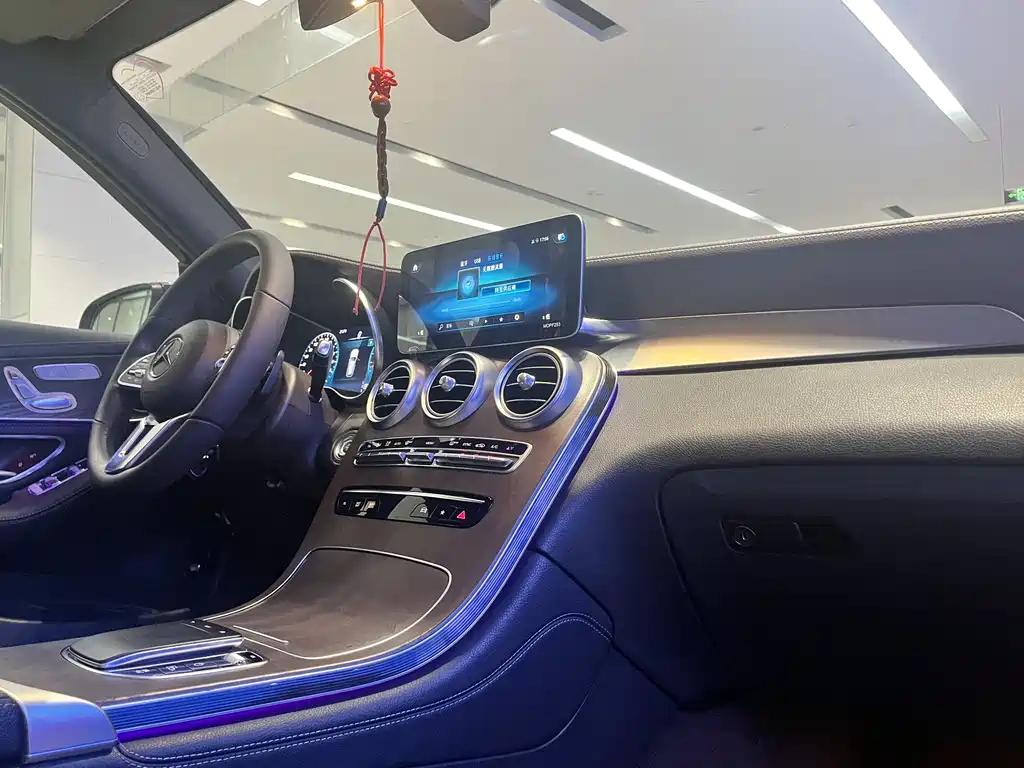 Mercedes GLC 2020 GLC 260 L 4MATIC Luxury Edition
