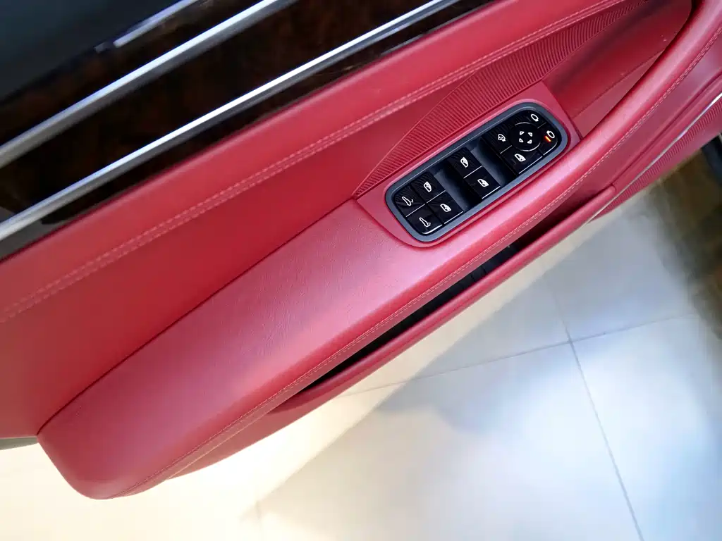 Panamera Turbo Executive Long Wheelbase 4.0T