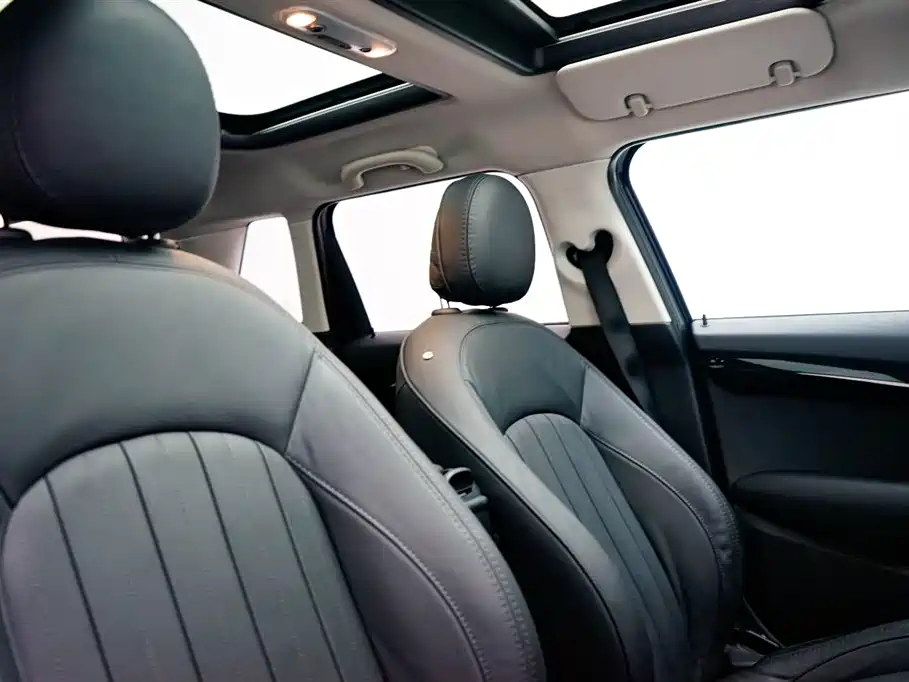 2019 MINI Cooper S Artist 5-Door Edition