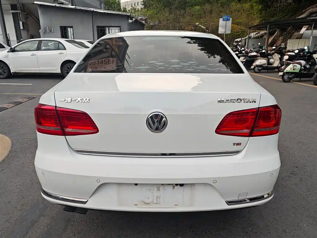 Magotan 2013 1.8TSI Leading Edition
