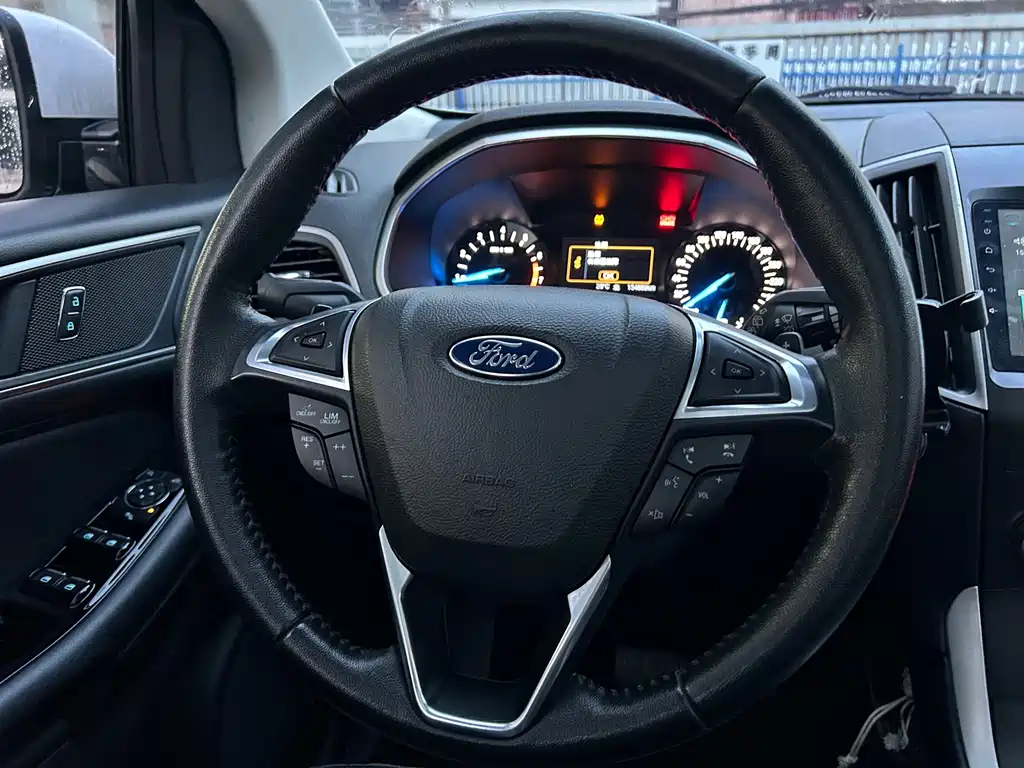 Ford Edge 2018款 改款 EcoBoost 245 两驱铂锐型 5座 国VI