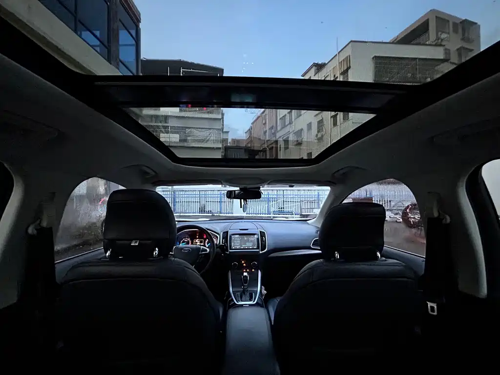 Ford Edge 2018款 改款 EcoBoost 245 两驱铂锐型 5座 国VI