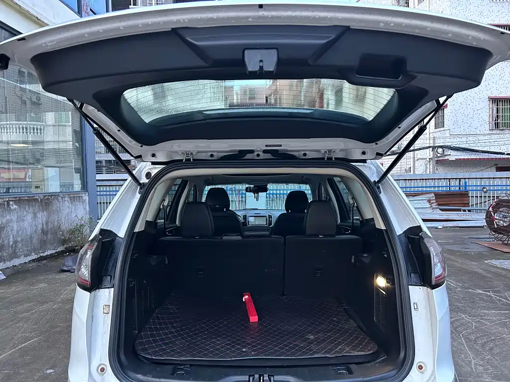 Ford Edge 2018款 改款 EcoBoost 245 两驱铂锐型 5座 国VI