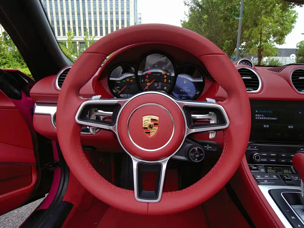 Porsche 718 Boxster 2.0T 2022 Model
