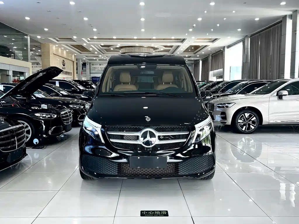 Mercedes-Benz V-Class 2021 260 L Long Wheelbase Luxury Edition