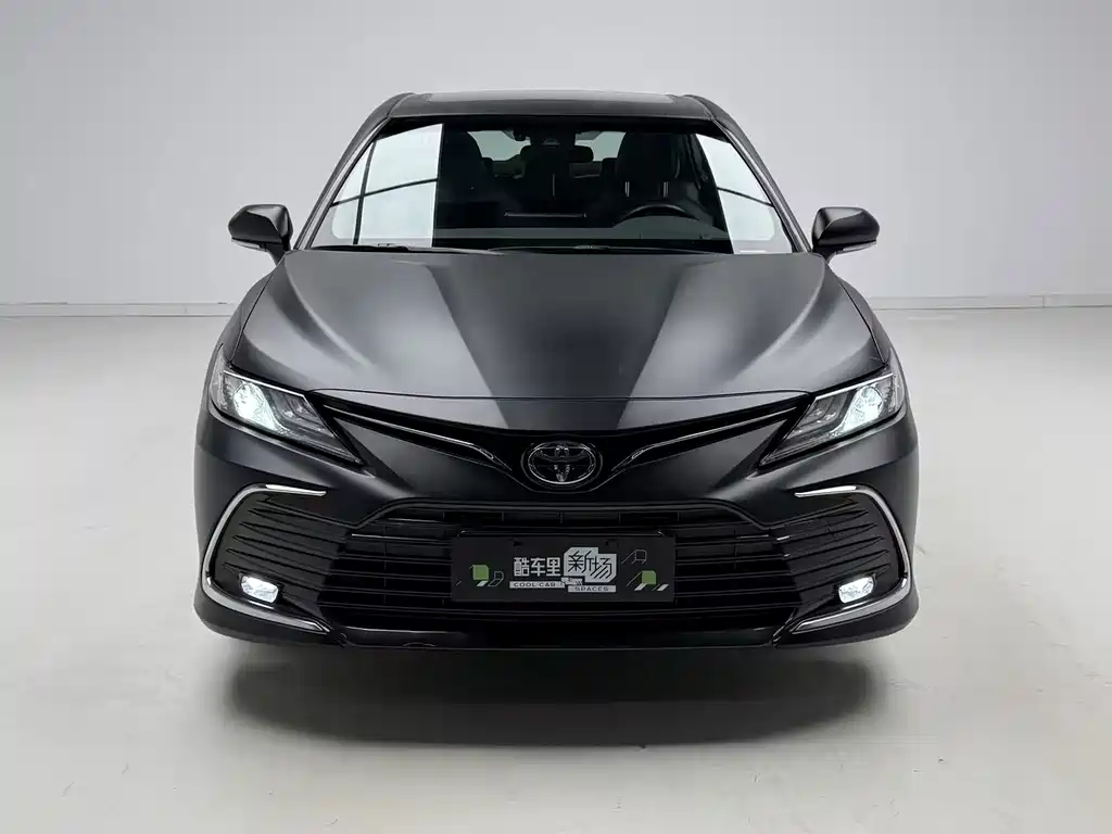 Camry 2021 2.0G Luxury Edition