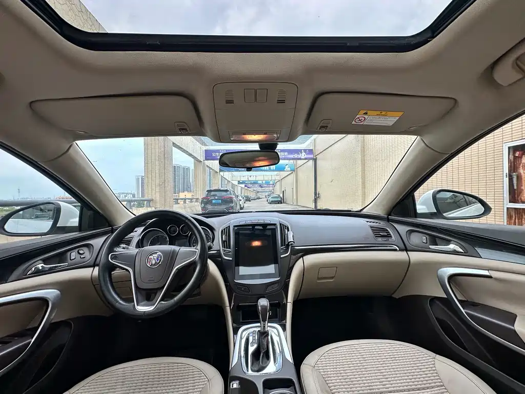 Jingwei 2014 Model 2.0L Leading Fashion Edition