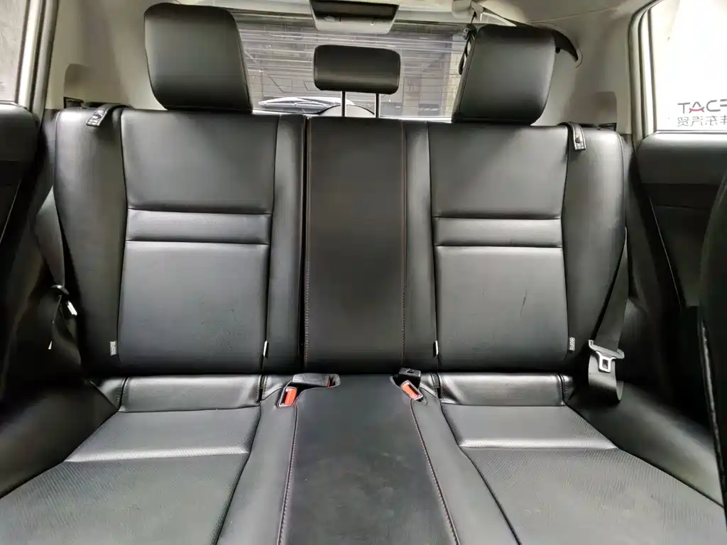 Yaris L 2022款 Yaris X 1.5L CVT Luxury Plus Edition