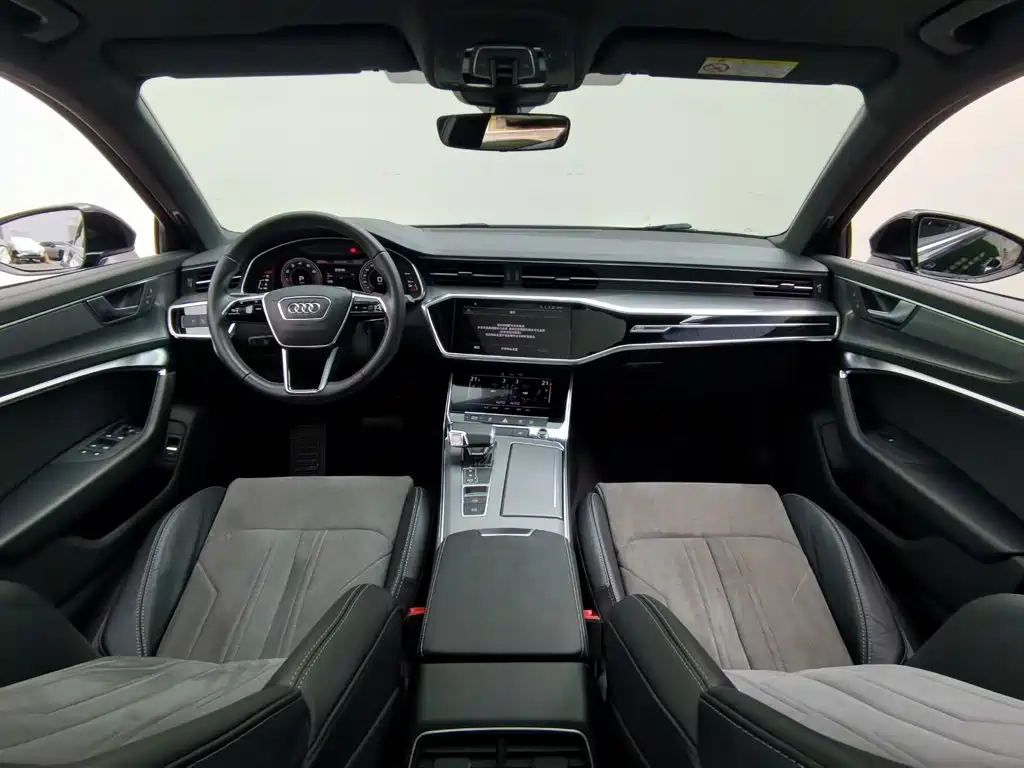 Audi A6L 2022 model 45 TFSI Premium Dynamic Edition