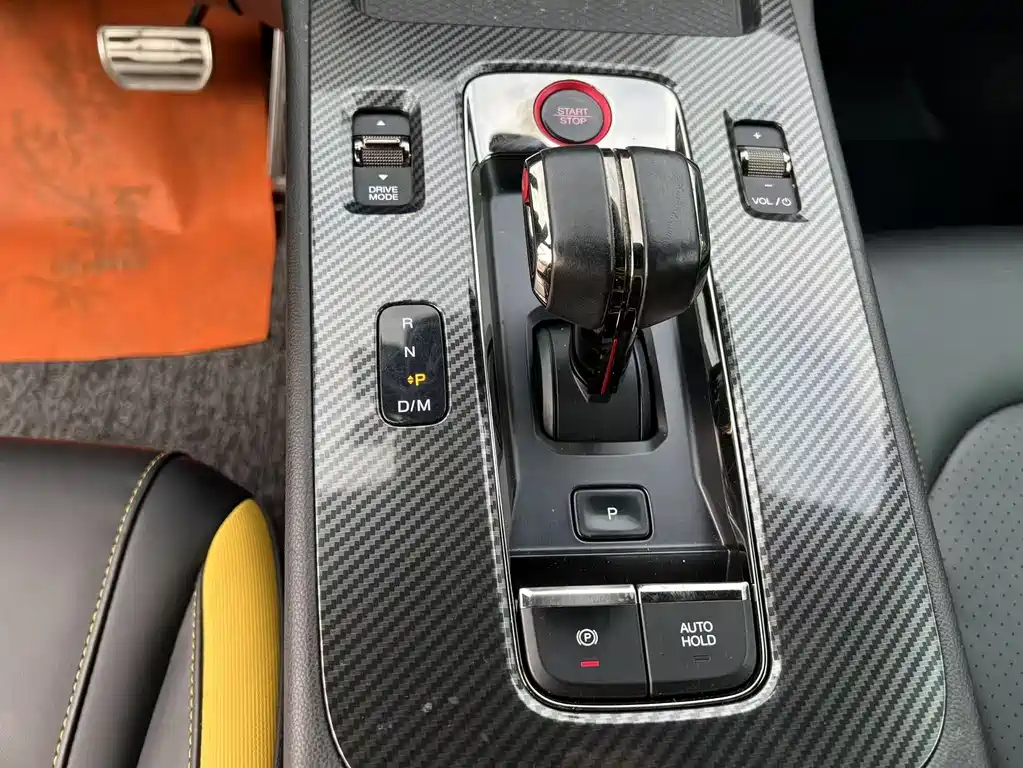 Shadow Panther 2021 270T DCT J15 Edition