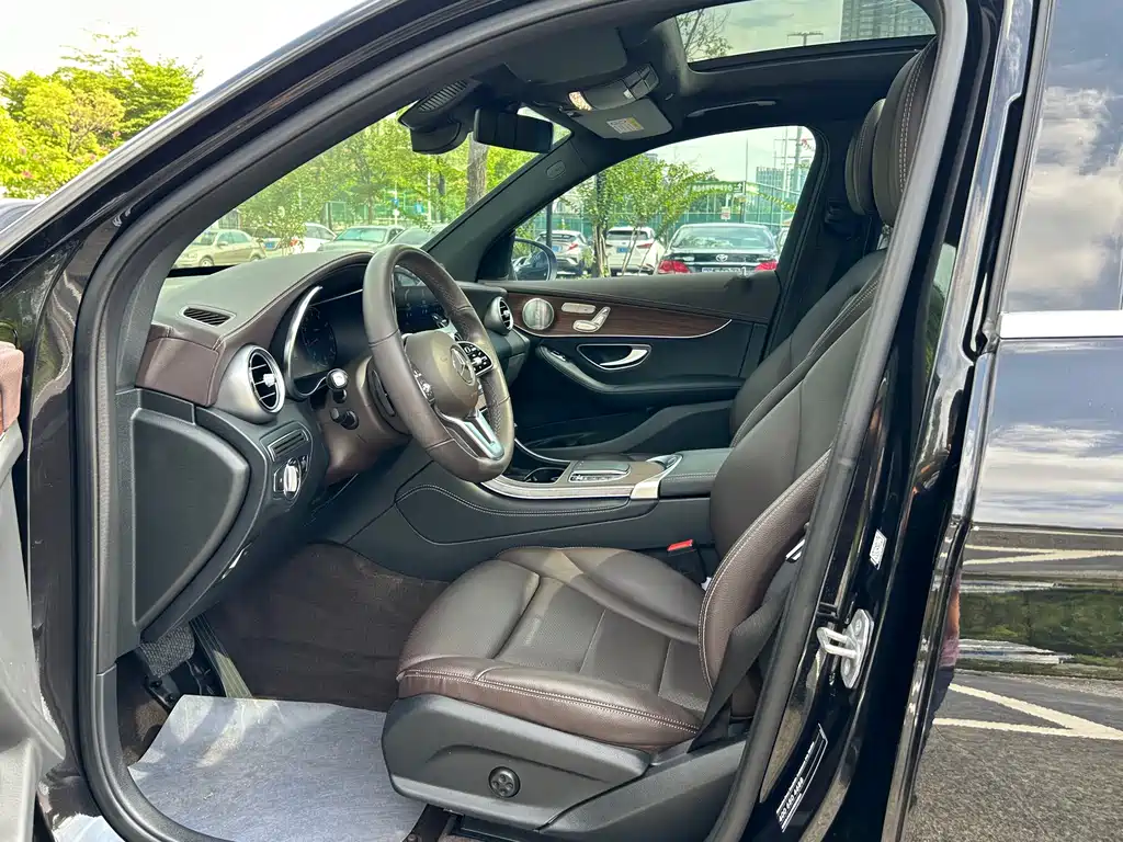 Mercedes GLC 2021 GLC 300 L 4MATIC Dynamic Edition