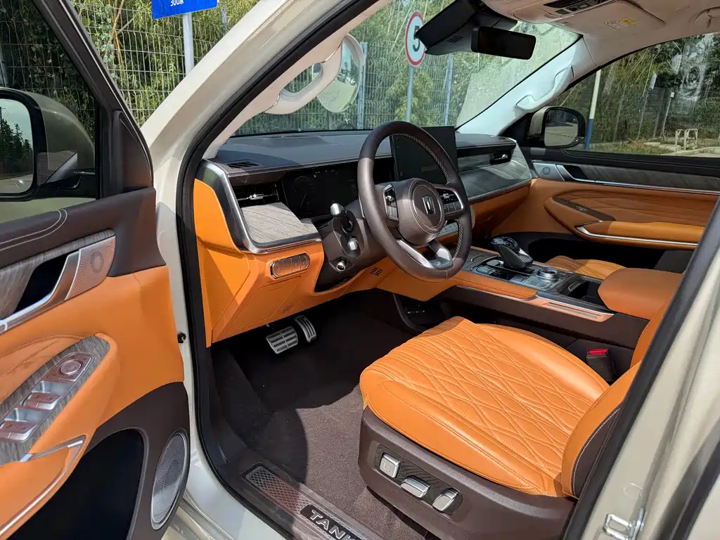TANK 500 2022 Model Sport Edition 5-Seater