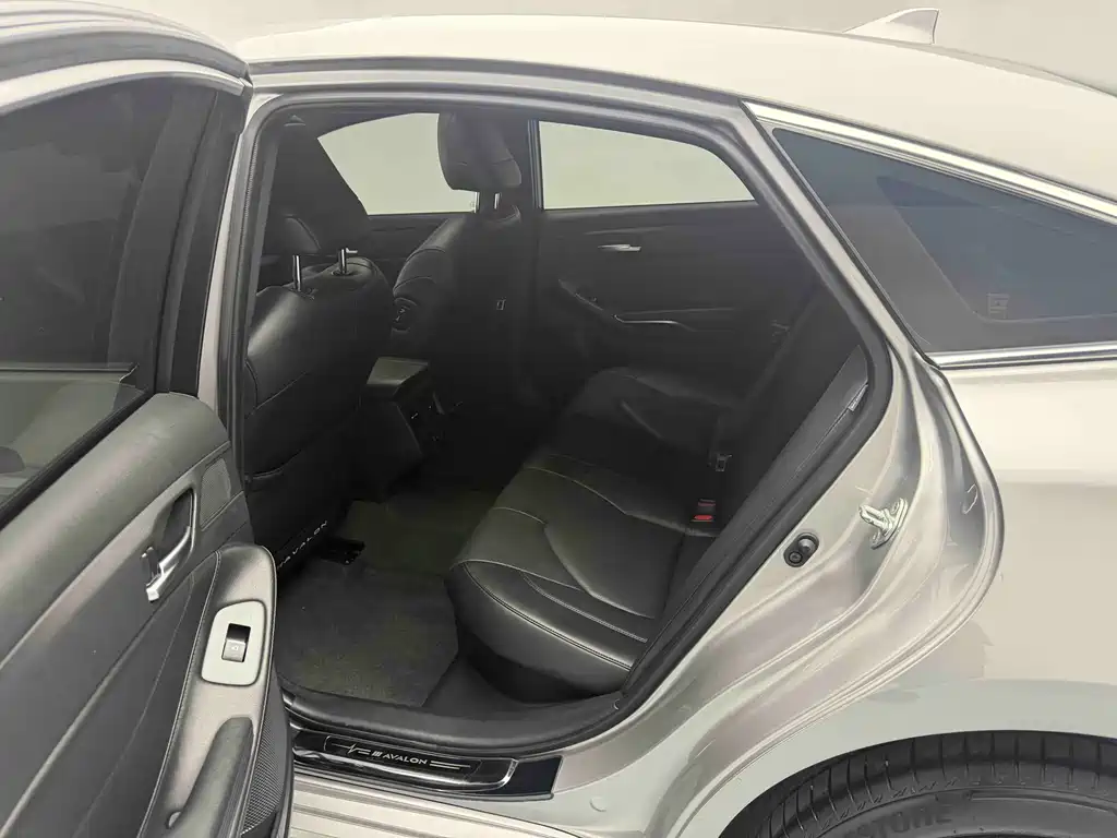 Asiana Long 2022 Model Hybrid 2.5L Luxury Edition