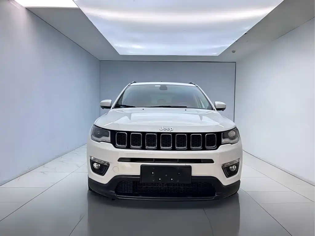 Guidance 2020 220T Automatic Leading Edition