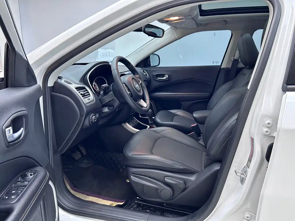 Guidance 2020 220T Automatic Leading Edition