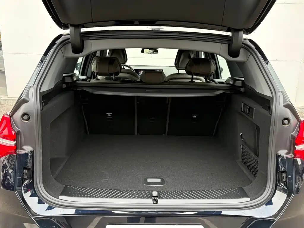 BMW X3 2025 xDrive30L Leading Edition M Sport Package
