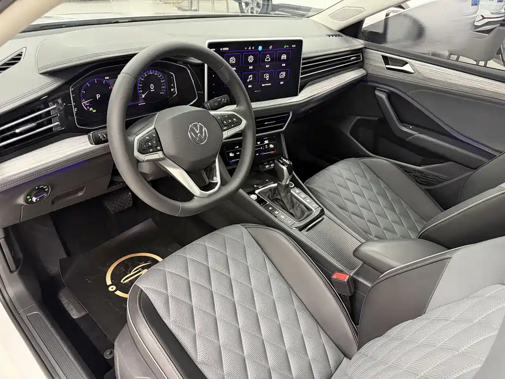 2023 Volkswagen Sagitar 280 TSI DSG Beyond Edition