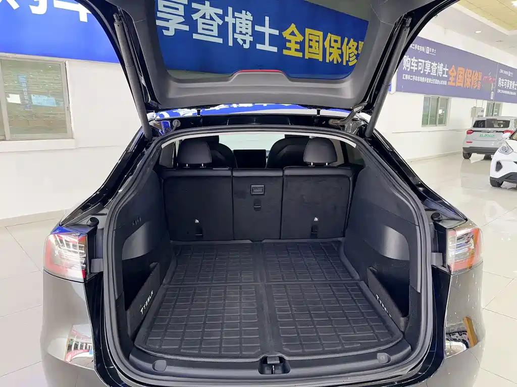 Model Y 2021 Long Range All-Wheel Drive Edition 3D7