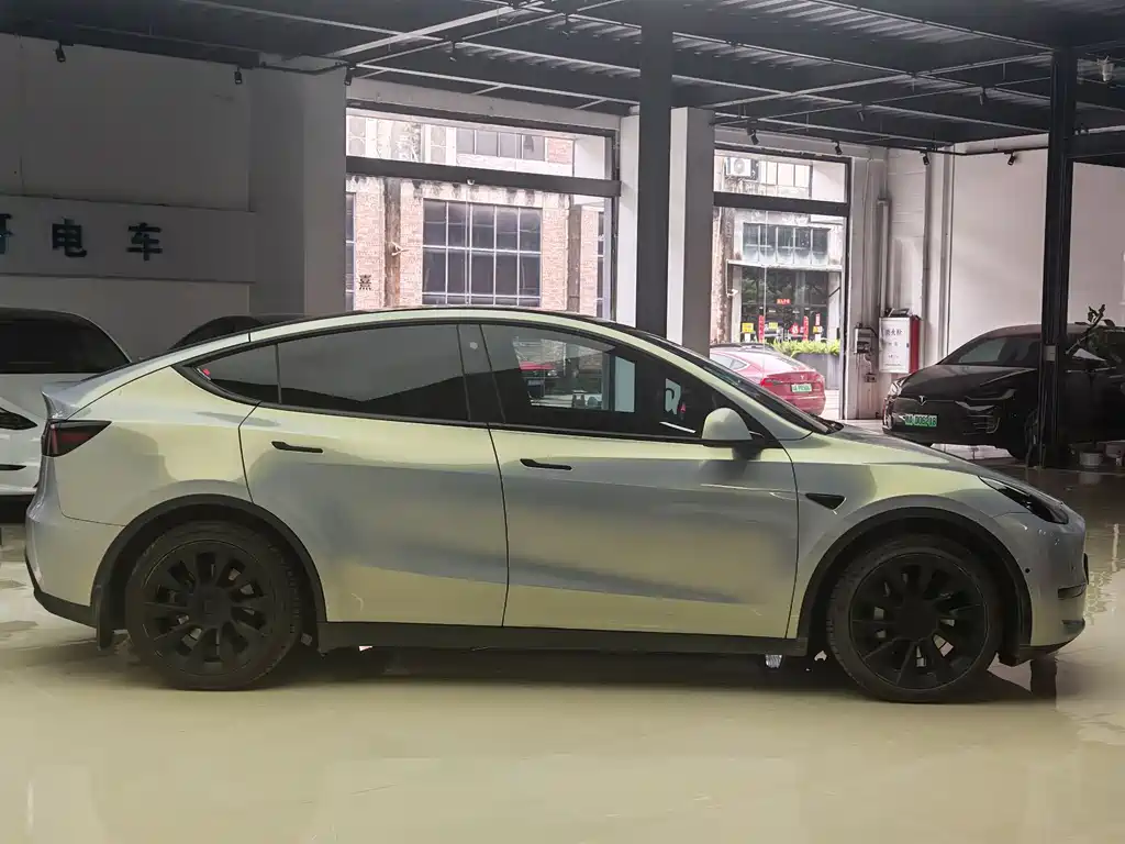 Model Y 2022 Long Range All-Wheel Drive Edition