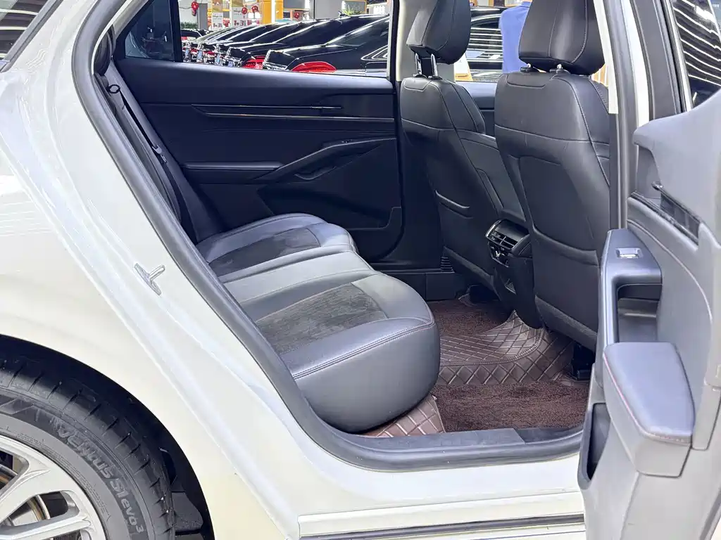 Mondeo 2023 EcoBoost 245 Luxury Edition