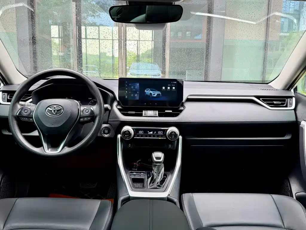 Velaranda 2023 2.0L CVT Two-Wheel Drive Luxury PLUS Edition