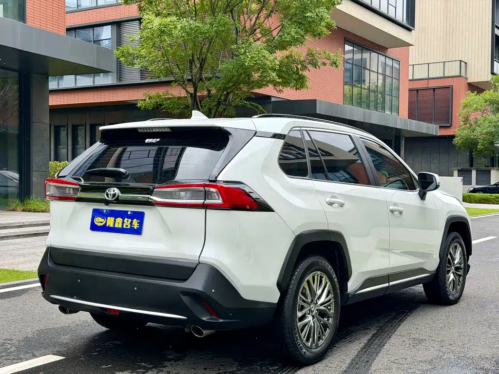Velaranda 2023 2.0L CVT Two-Wheel Drive Luxury PLUS Edition