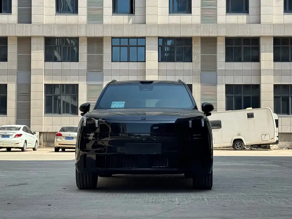 Lynk & Co 09 2025 2.0T Ultra 6-seat