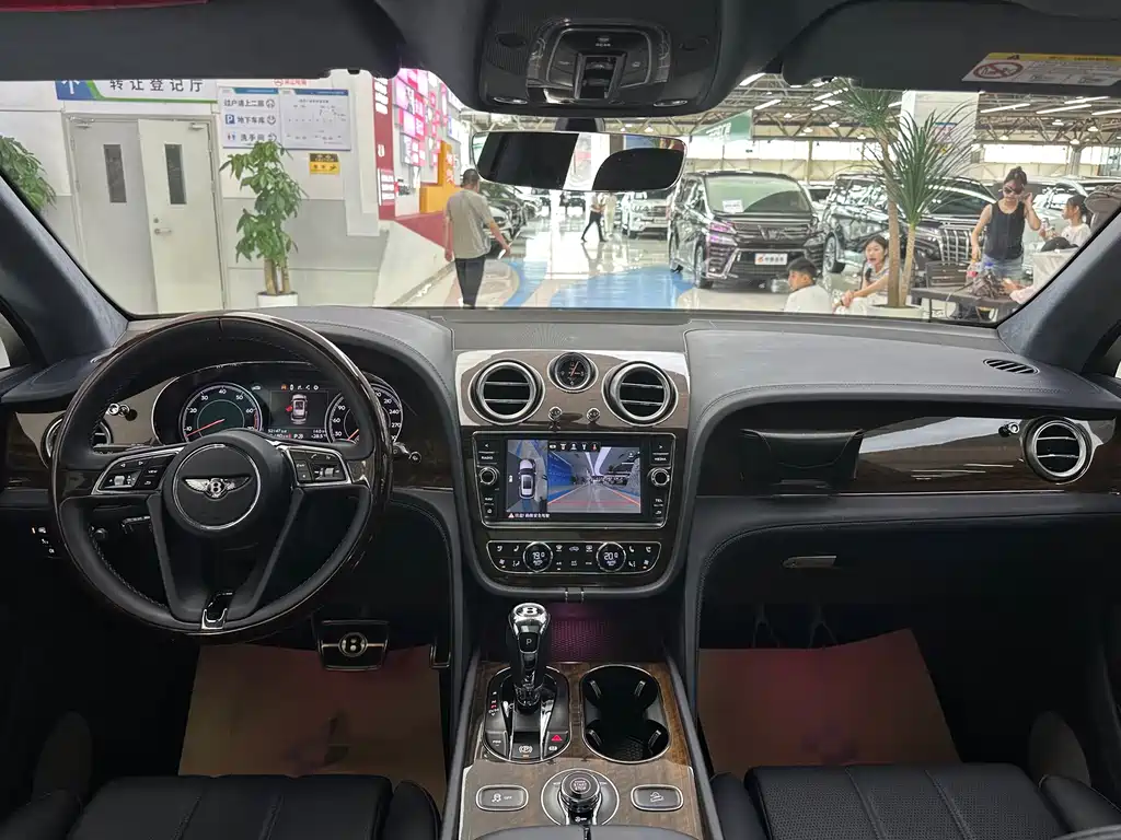 Range Rover 2017 6.0T Standard Edition