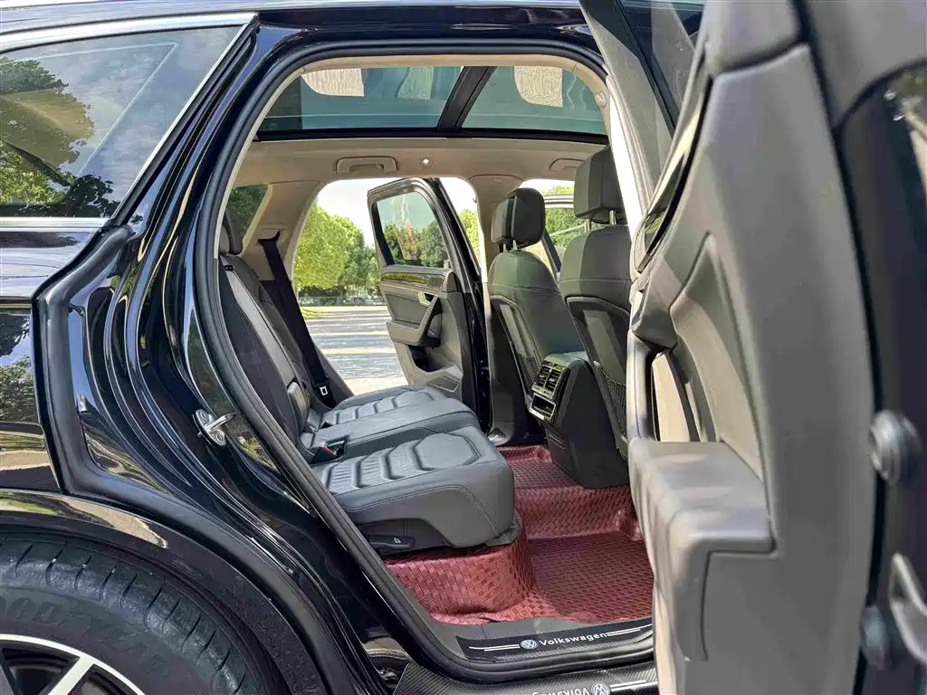 Touareg 2021 3.0 TSI Rishang Edition Classic Sport Package