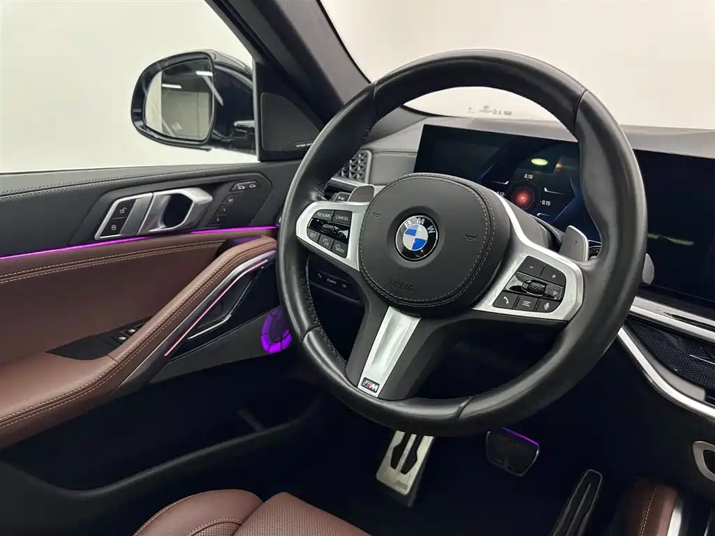 BMW X6 2023 xDrive40i M Sport Package