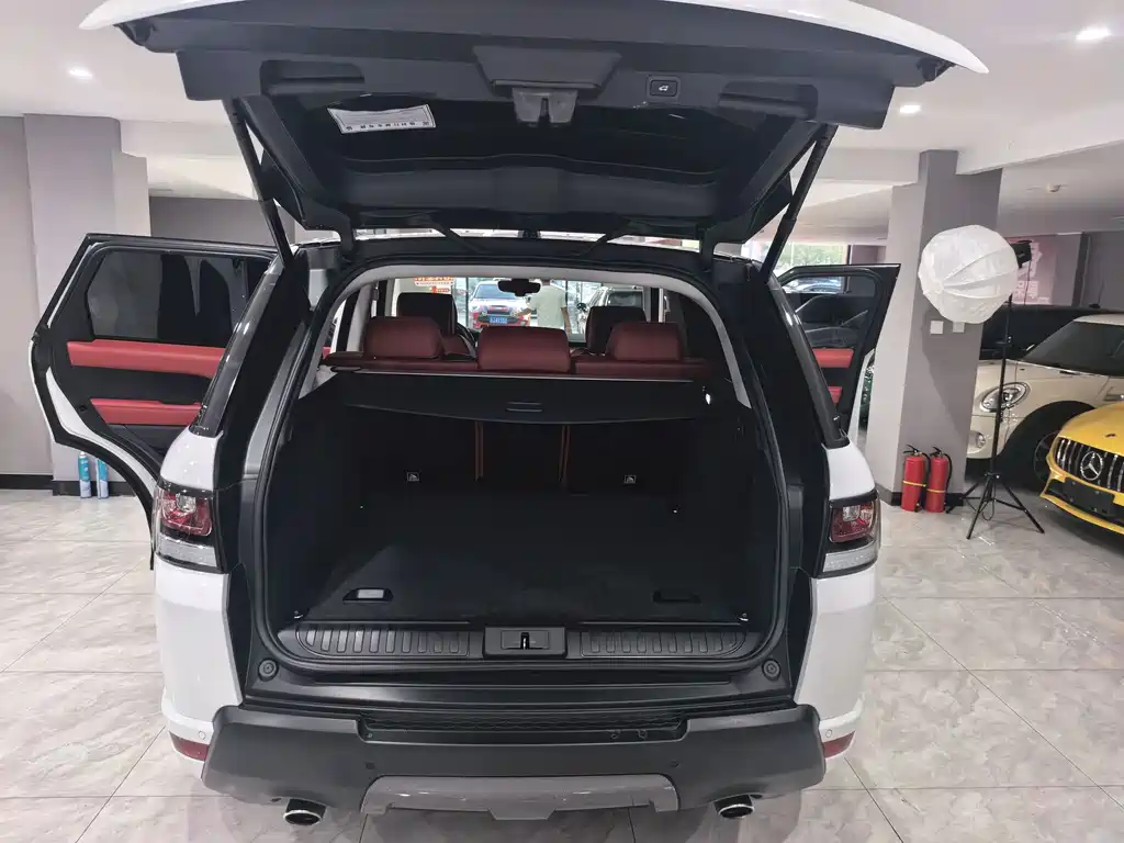 Range Rover Sport 2017 3.0 SC V6 Momentum Edition DYNAMIC