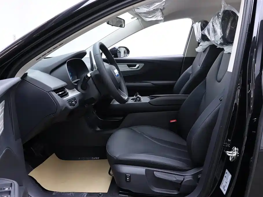 Hongqi E-QM5 2025 Edition 500km Rental Version