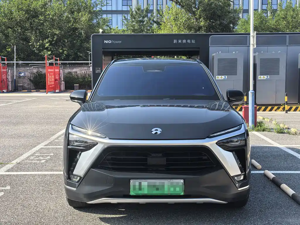 NIO ES8 2022 75kWh Six-seat Edition