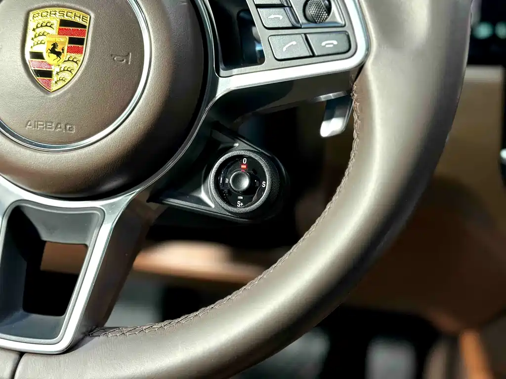 Cayenne 2022 Platinum Edition 3.0T