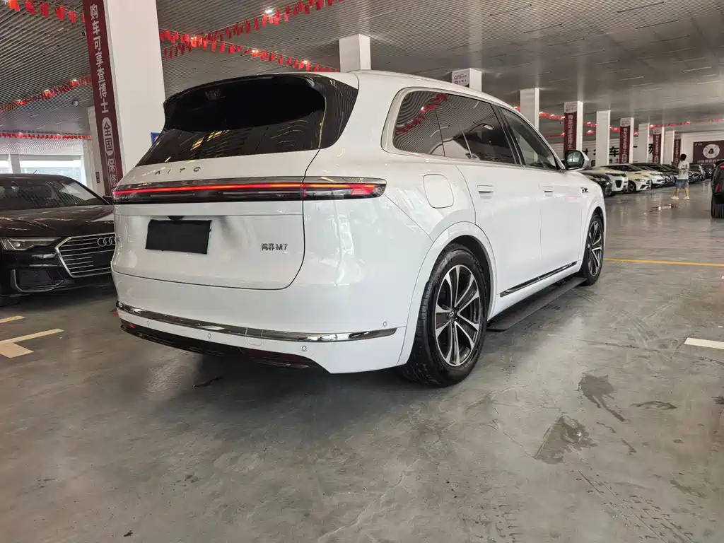 Askun M7 2026 Edition Range-Extended Ultra Four-Wheel Drive 6-Seater (192-line LiDAR)