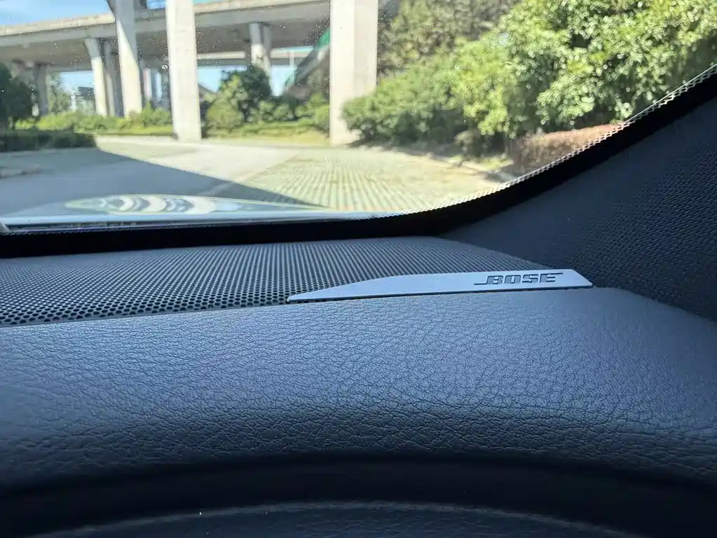 Infiniti Q60 2017 2.0T Luxury Edition