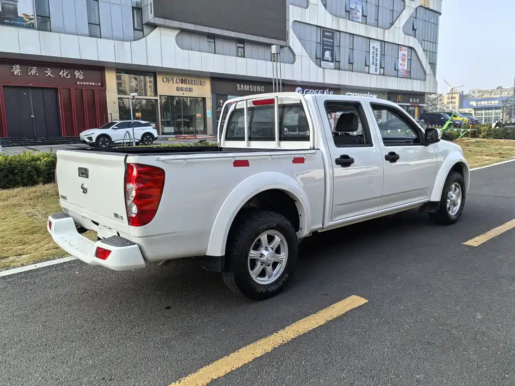 Fengjun 5 2021 2.4L Gasoline 2WD Advance Edition Double Cab National VI 4K22D4M