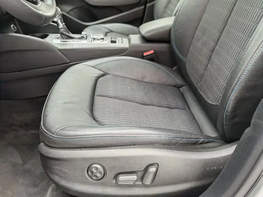 Audi A3 2019 Sportback 35 TFSI Style Edition National V